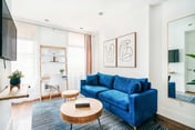 69-3B Modern 1BR Newly FurnishedApartment prime LES