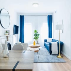1435-4 I 3 Bedrooms 2 Bath W/D Prime Upper east