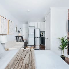 24-9New Prime Gramercy Subway W/D in unit