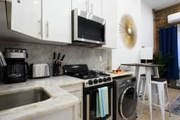62-2B  New Studio Prime UES W/D in unit - Image 3