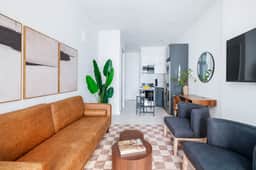 14-2B Brand New Modern 1BR Union Square WD in Unit - Image 4