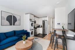 75-2B Prime Upper East 1BR W/D Elevator - Image 3
