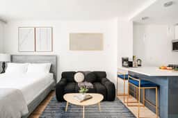 1597-14 New Renovated Studio rime UES - W/D - Image 2