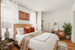 Bright & Spacious Fully Furnished 2-Bedrooms in Prime West Village - Image 2