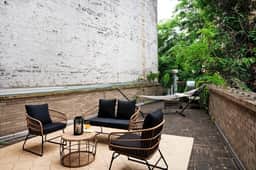 809-2B Studio With a private Terrace By Columbus Circle - Image 2