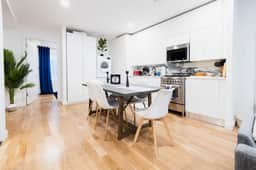 13-2 I Brand New Luxury 2BR Prime Union Square - Image 3