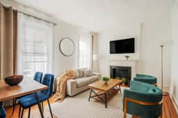 61-2C Prime UES 2BR Newly furnished best value - Image 2