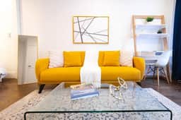 69-3C  Stylish Lower East Side 1br Apt - Image 2