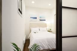 69-2B Prime Lower East Brand New 1br Apt - Image 3