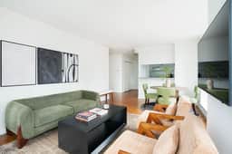 43-20A Newly furnished 1BR- full service Doorman laundry Gym Business Center - Image 3