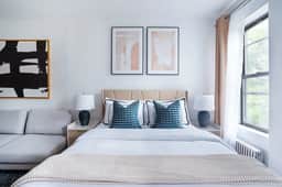444-5D New Studio in Hell's Kitchen - Image 2