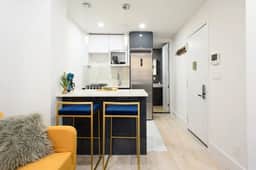 1597-8  Luxury STUDIO Upper East Side  W&D - Image 4