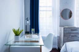 83-2FE UES Central Park Newly Furnished Studio - Image 5