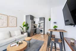 75-1D 1BR prime UES W/D the unit Best Value - Image 2