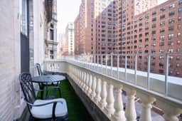 74-4A 2BR/2ba in UWS W/D Gym in Building - Image 2