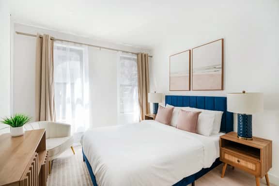 501-2E Gorgeous Upper East Side 2BR W&D - Image 1