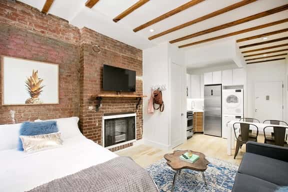 24-6 Gramercy area Newly reno Studio W/D in unit - Image 1