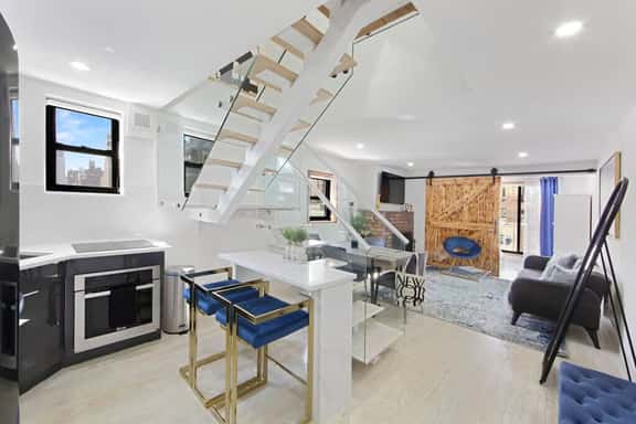 75-5C 3BR Brand New Luxury Duplex W&D Elevator - Image 1