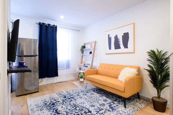 69-3D Prime Lower East Side Brand New 1BR - Image 1