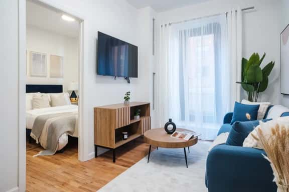 74-4A 2BR/2ba in UWS W/D Gym in Building - Image 1