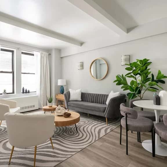 73-201 New 1BR/1Bth UWS Doorman Gym - Image 1