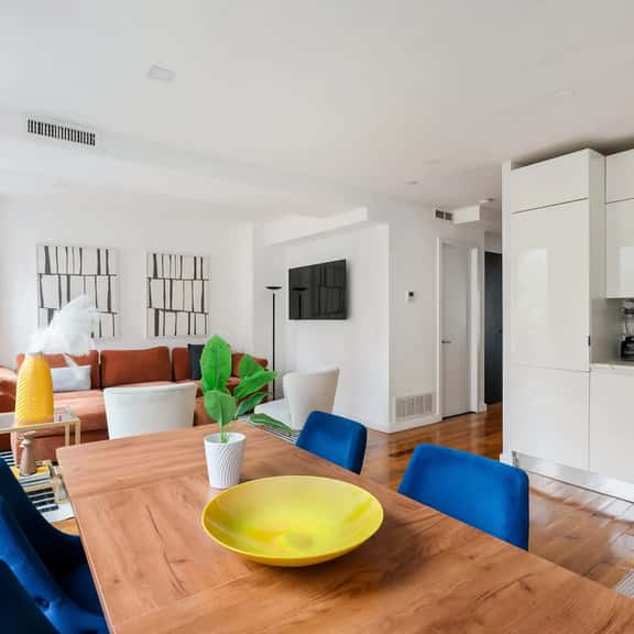 13-3 I Brand New 4BR 3Bth Duplex Private Roof Deck - Image 1