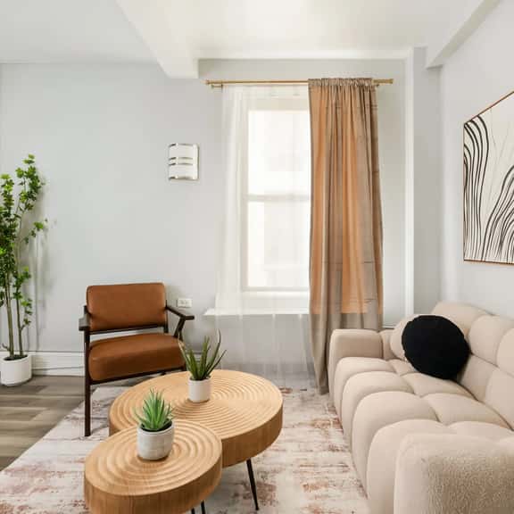 73-508 New 1BR 1Bth UWS Doorman Gym - Image 1