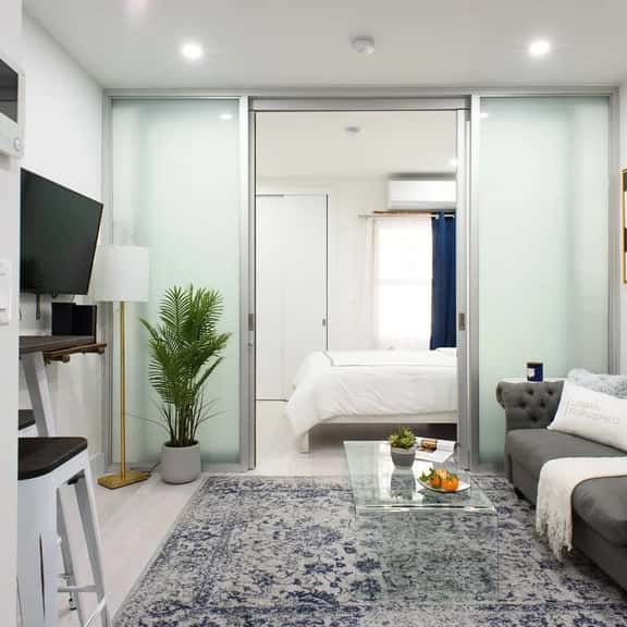 78-3B New Junior 1 BR Prime UES WD in unit - Image 1