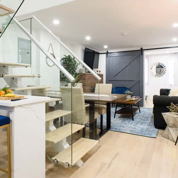 75-5A Luxury 3BR Duplex W/D in unit Elevator - Image 1