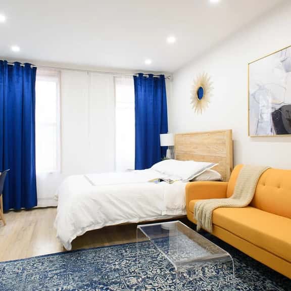 1597-12 NEW Studio Prime UES WD in unit - Image 1