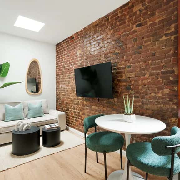 153-5A Charming 2br Lower East Side W/D - Image 1
