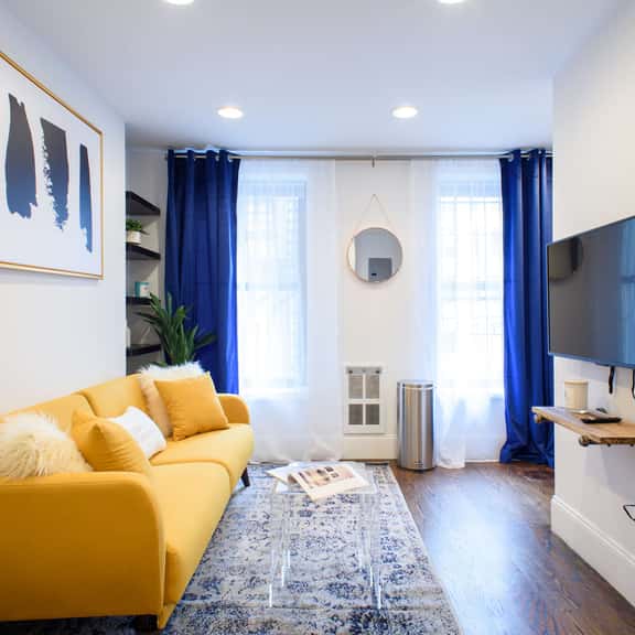 69-4A Quality New Prime Lower East 1BR Apt - Image 1