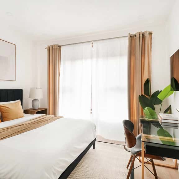 345-2A 2BR Newly Reno Prime UES WD in unit - Image 1