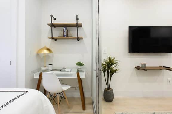78-3D 1BR prime UES WD in unit - Image 3