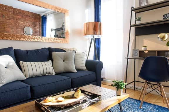 428-4R prime midtown large 2 BR Newly Furnished - Image 3
