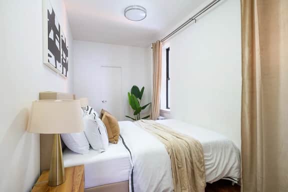 1288-3RN New Renovated 1 Bedroom in UES - Image 3