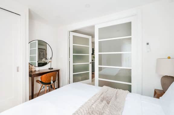 22-4C NEW Curated 1BR in Gramercy, W&D - Image 3