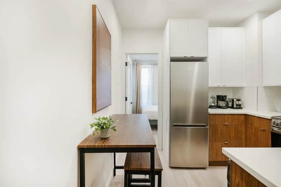 501-2E Gorgeous Upper East Side 2BR W&D - Image 4