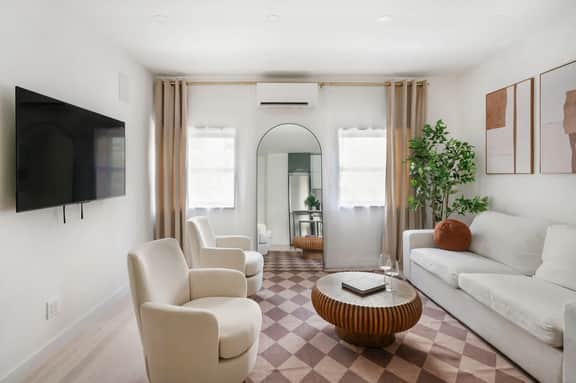 14-4B Brand New Modern 1BR Union Square WD in Unit - Image 2