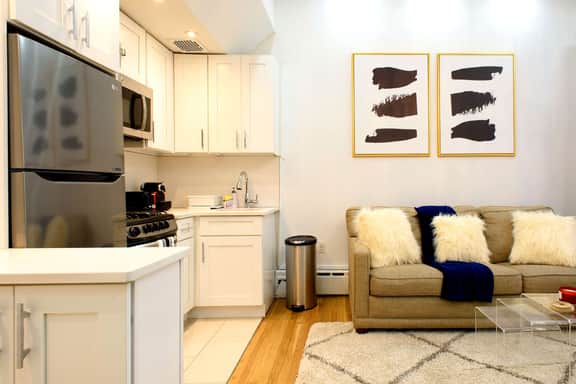 62-2B Renovated 1BR in Prime Upper East Side - Image 4