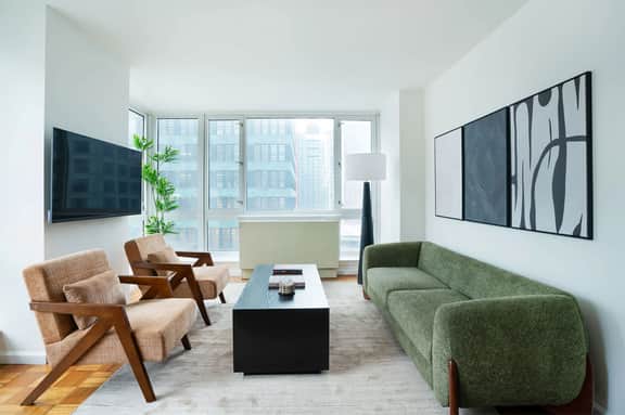 43-20A Newly furnished 1BR- full service Doorman laundry Gym Business Center - Image 5