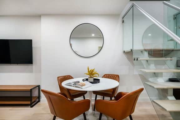 75-3B 3BR Luxury duplex W/D Elevator - Image 5