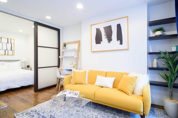 69-4A Quality New Prime Lower East 1BR Apt - Image 4