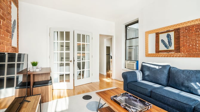 428 West 47th St