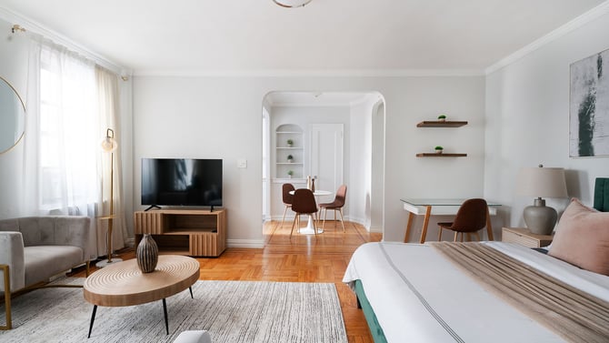 105 East 24th St